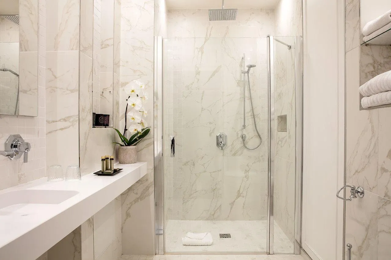 Hotel Serotel Lutece Paris