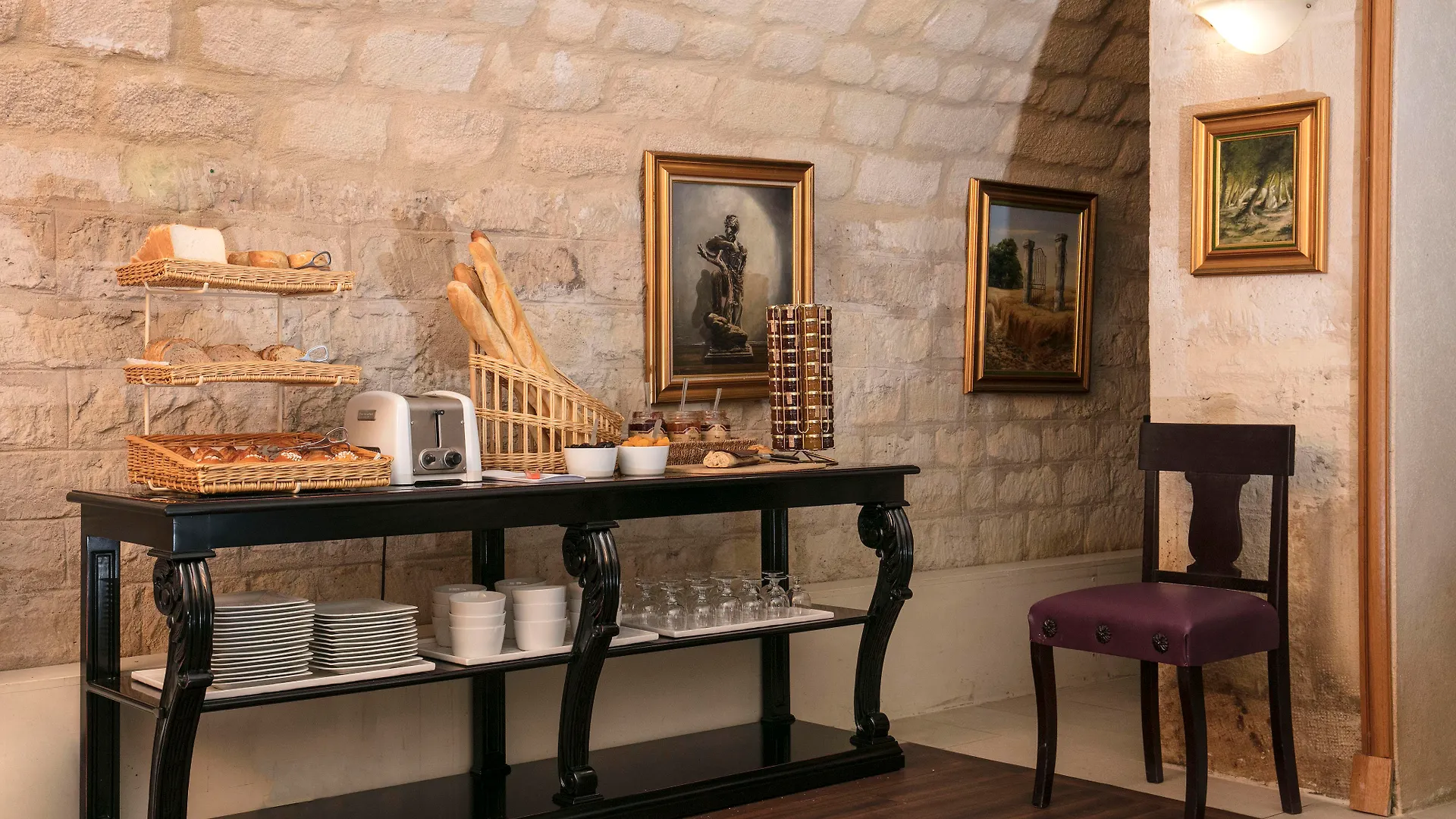 Hotel Serotel Lutece Paris