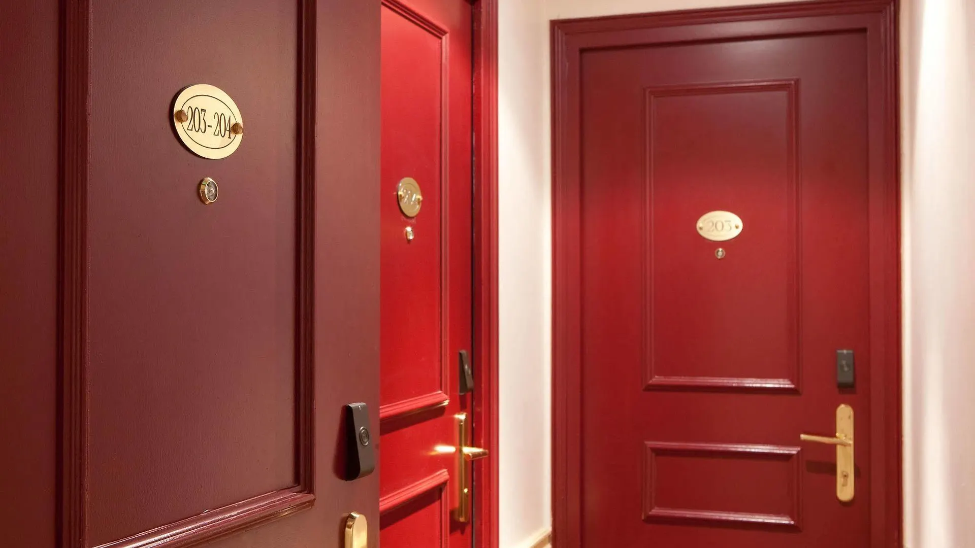 Hotel Serotel Lutece Paris