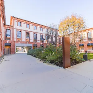 ** Apart-hotel Montempo + Cite Internationale França