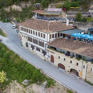 *** Hotel Ajka Albânia