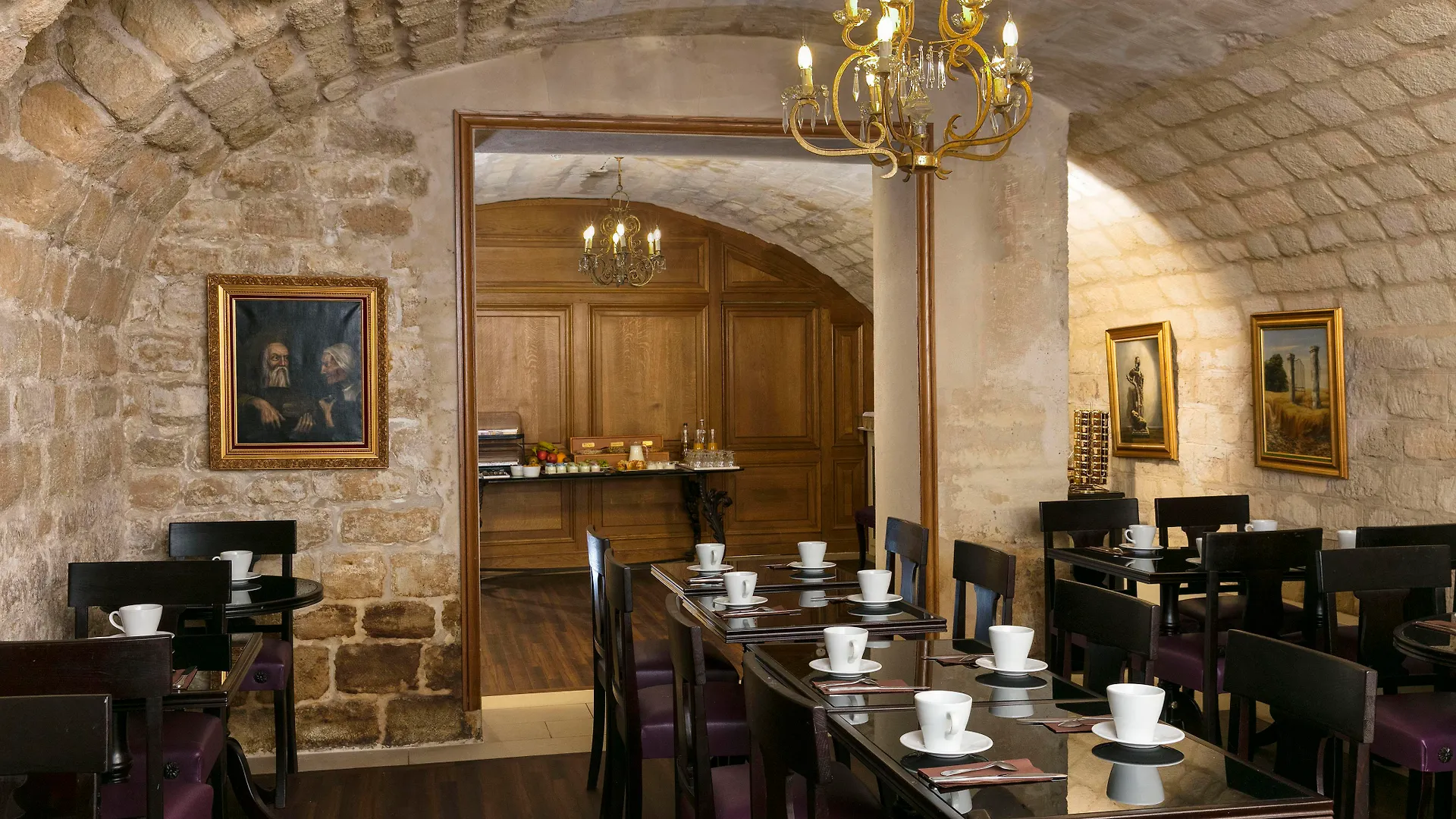 Serotel Lutèce Parigi Francia